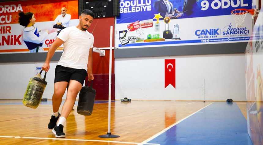 Canik Belediyesi'nden Gençlere Destek