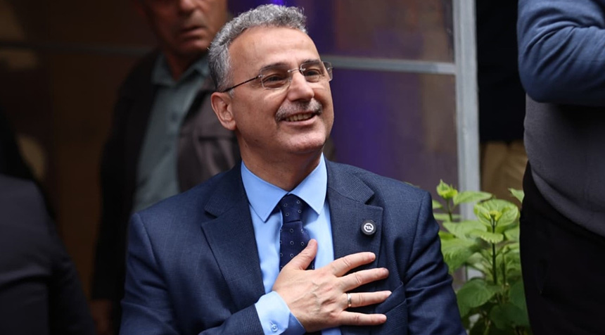 İlkadım'dan Çözüm Üreten Belediyecilik: Cingöz Sokak’ta Yol Yenilendi